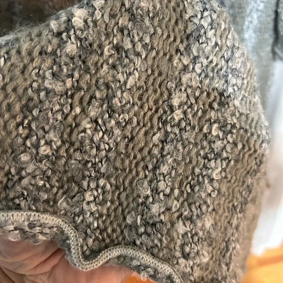 Moffi International -lg-Elegant Gray Women's Cardigan 5% Mohair- very long - Picture 8 of 9